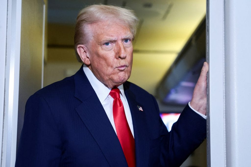 Ajutoare de lux pentru influență politică: presa americană dezvăluie cum ar fi obținut Elveția reducerea tarifelor vamale impuse de Donald Trump