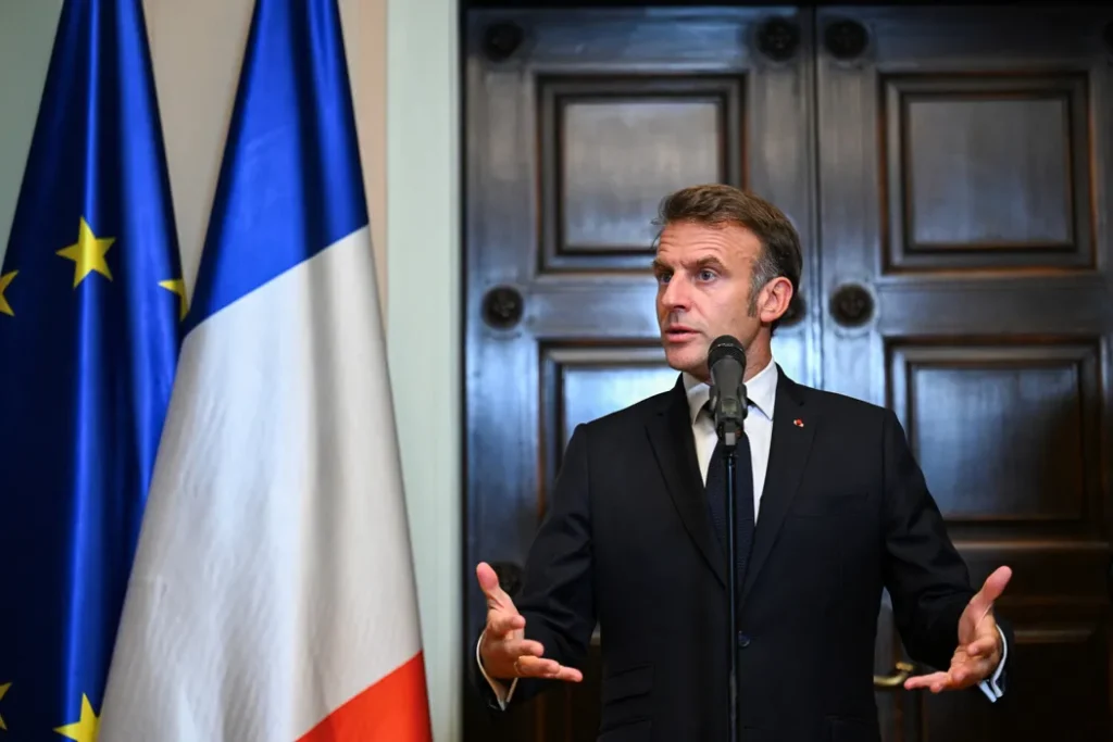 Macron: rețelele sociale devin o amenințare pentru democrație